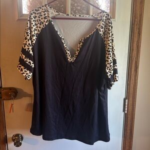 Black and White Leopard Print Top